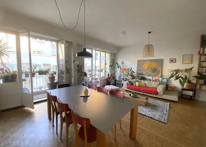 Sunny Apartment Garibaldi Port, Free Private Parking